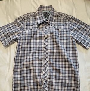 7 Diamonds button down shirt